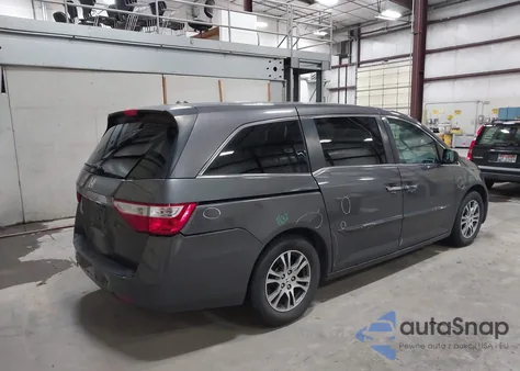 2013 Honda Odyssey Ex-L from USA, damaged, VIN 5FNRL5H64DB086473